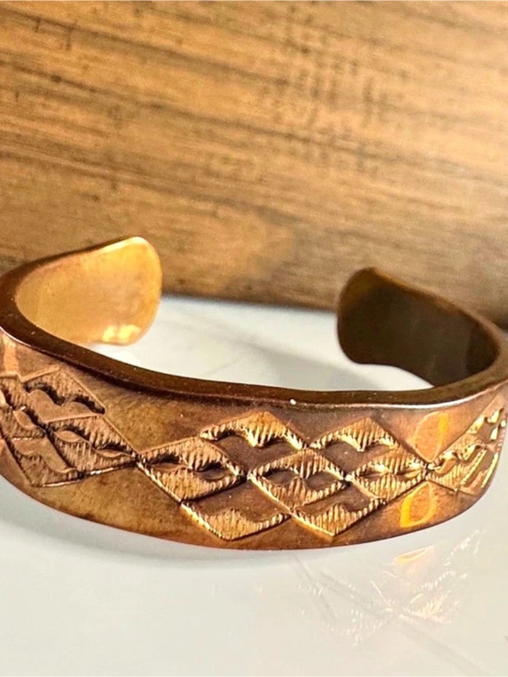 1980 VTG Navajo Handmade Engraved Copper Bracelet - signed